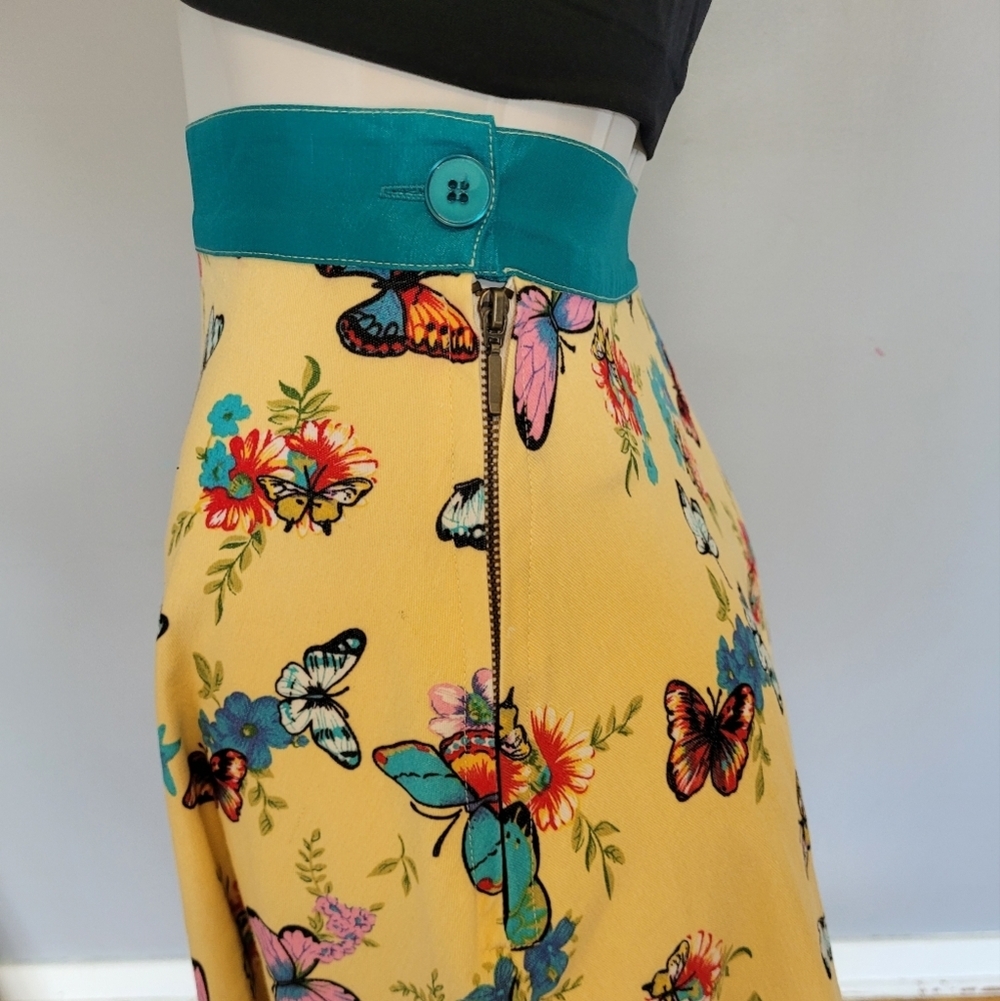 Tatyana Butterfly Print Circle Swing Skirt, VGUC, Size 3X - Picture 6 of 9